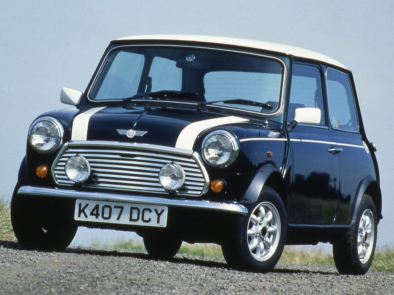 Второй мини. Rover Mini 2000. Rover Mini Cooper. Мини Купер 1 поколения. Мини Купер 2000.