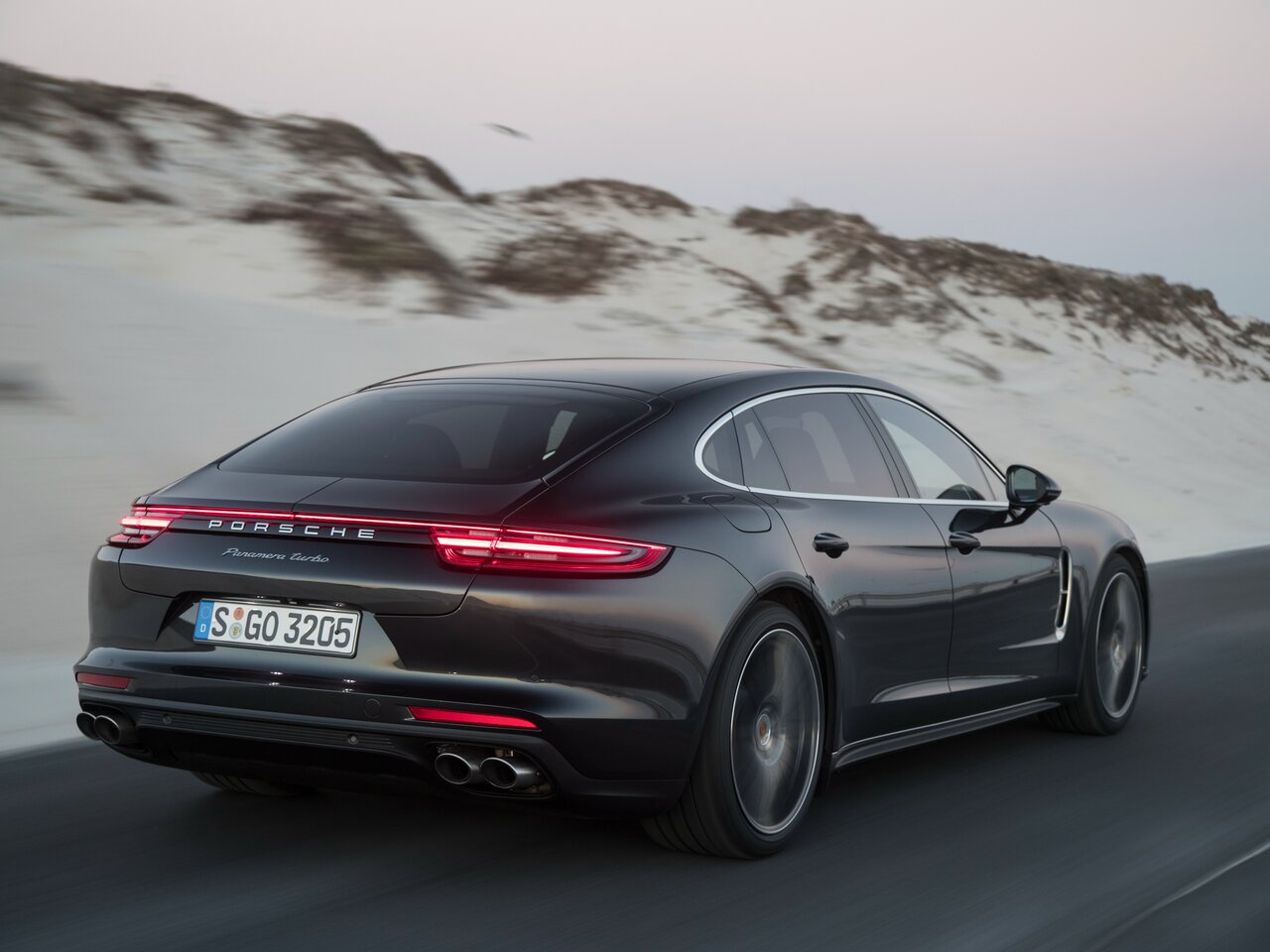 Porsche Panamera 2017