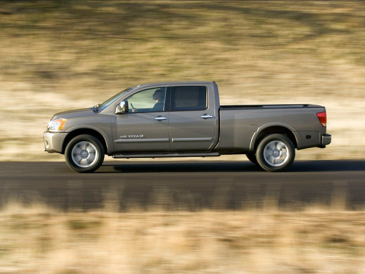 Nissan Titan 1