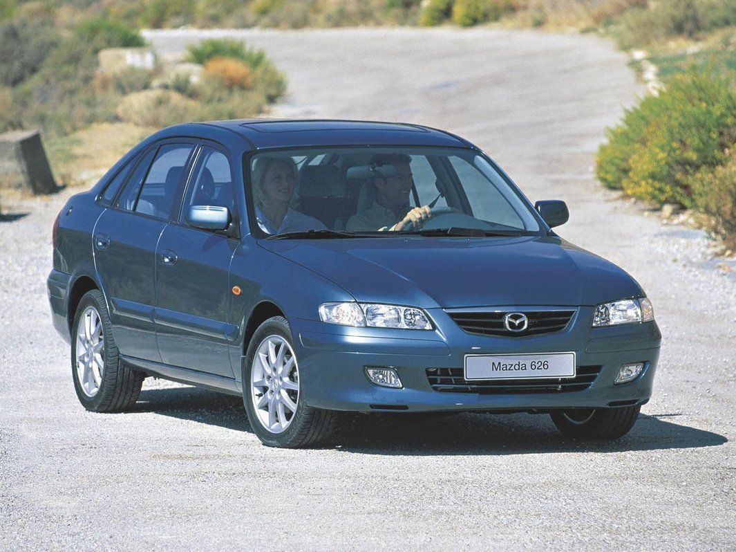 Mazda 626 V (GF) 1997 – 2002 Хэтчбек 5 дв.: кузов, класс, тип и объём  двигателя, коробка передач, разгон, фото - CarsWeek.ru