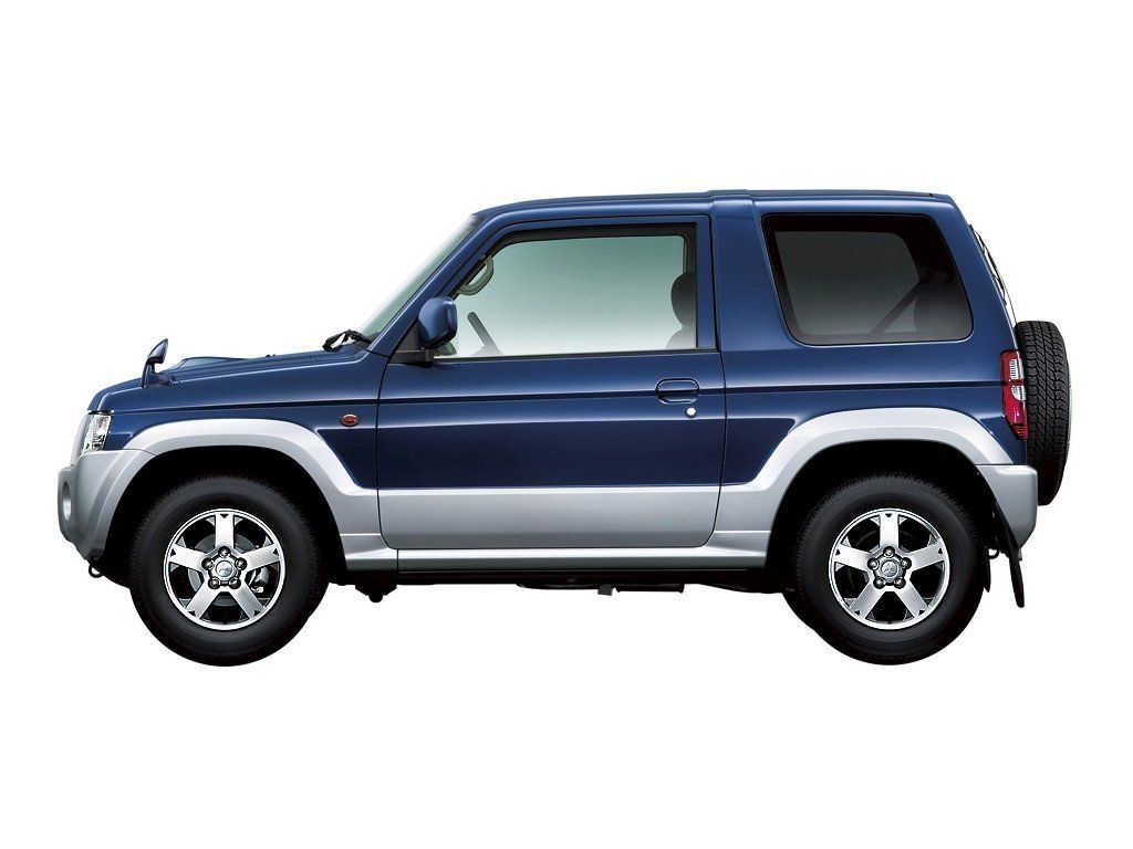 Mitsubishi Pajero Mini II 1998 – 2012 Внедорожник 3 дв.: кузов, класс, тип  и объём двигателя, коробка передач, разгон, фото - CarsWeek.ru