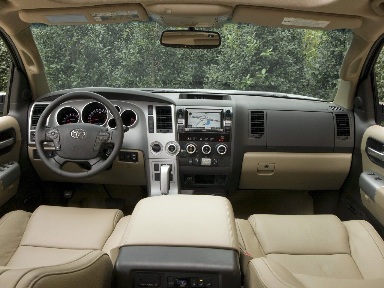 Toyota Sequoia