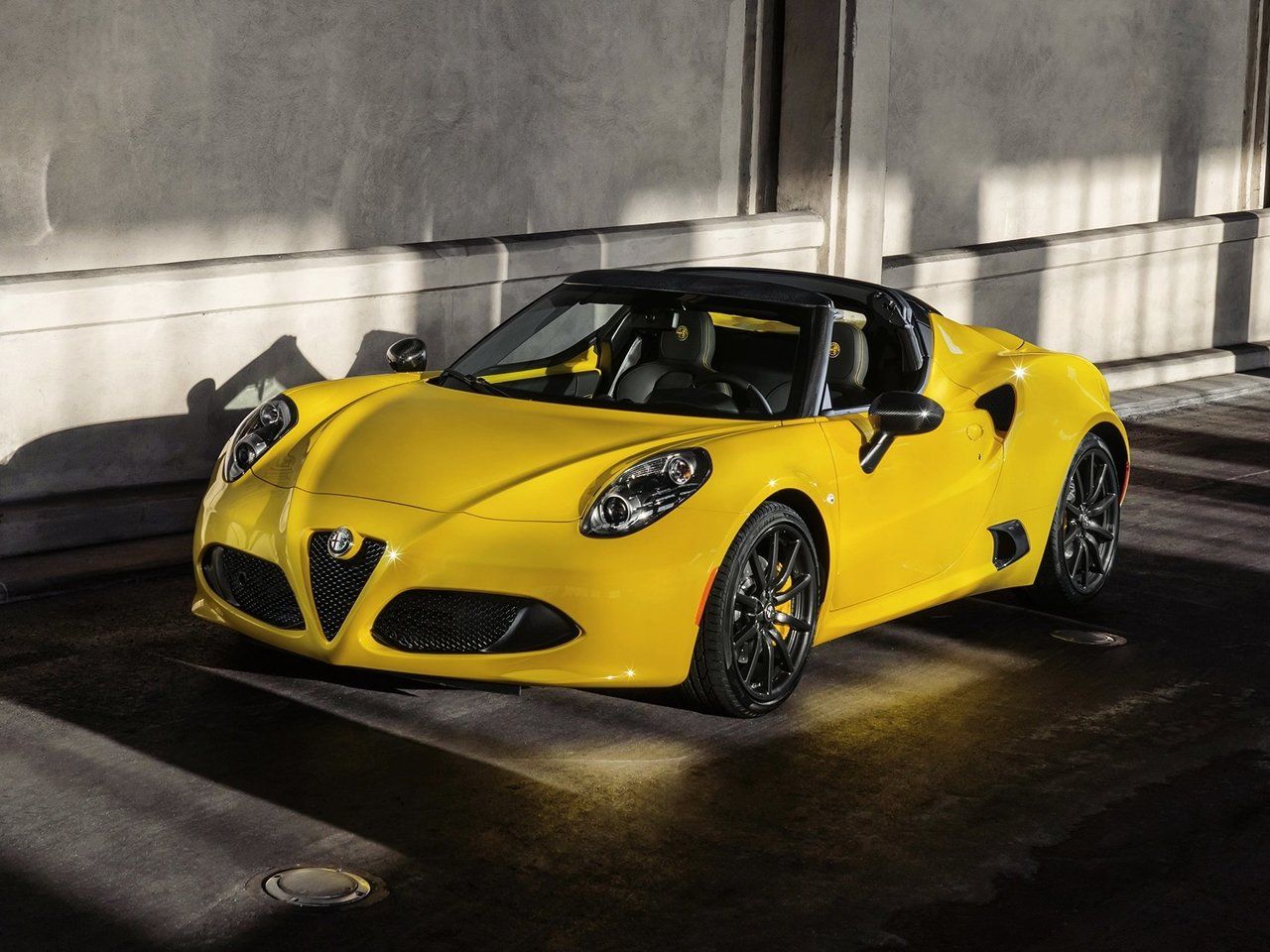 Alfa Romeo 4c 2013