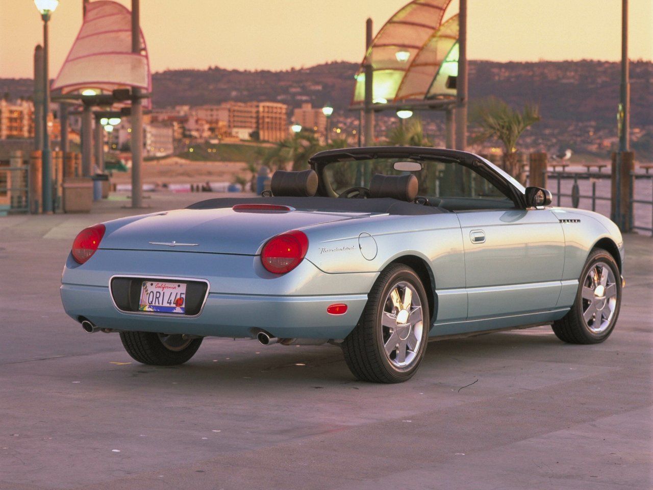 ford thunderbird 2002