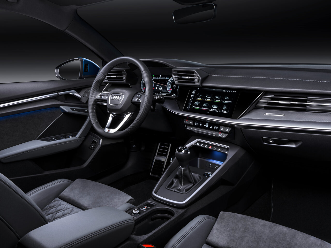 Audi a8 2021 комплектация бизнес или адвантан что лучше