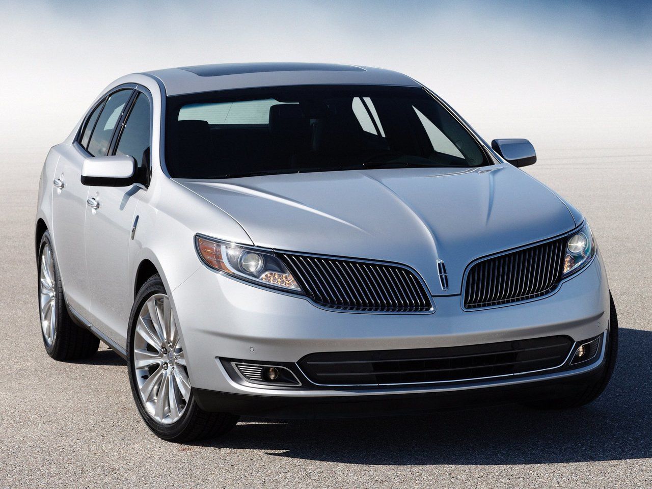 Lincoln MKS I Рестайлинг