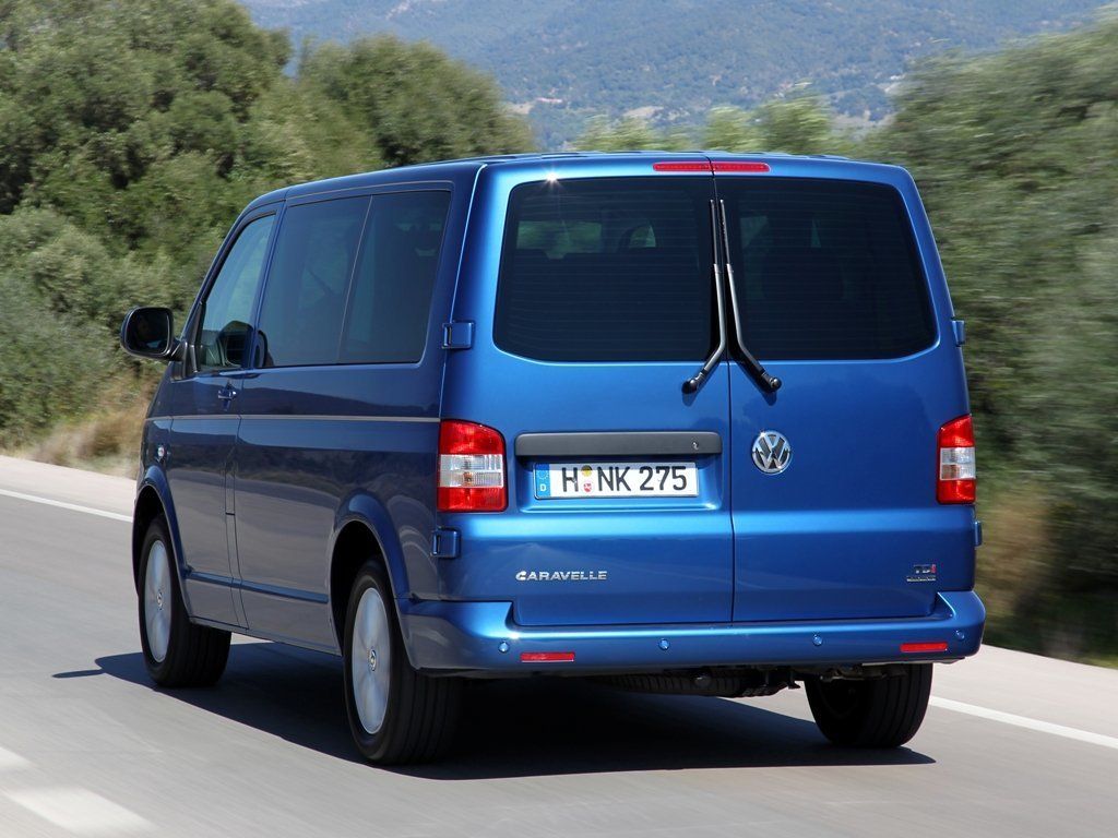 РњРёРЅРёРІСЌРЅ VW Caravelle