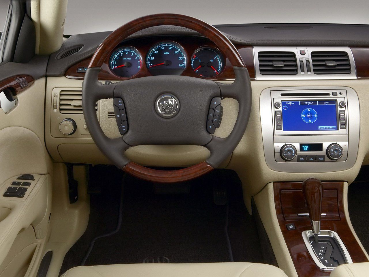 Buick Lucerne 2011