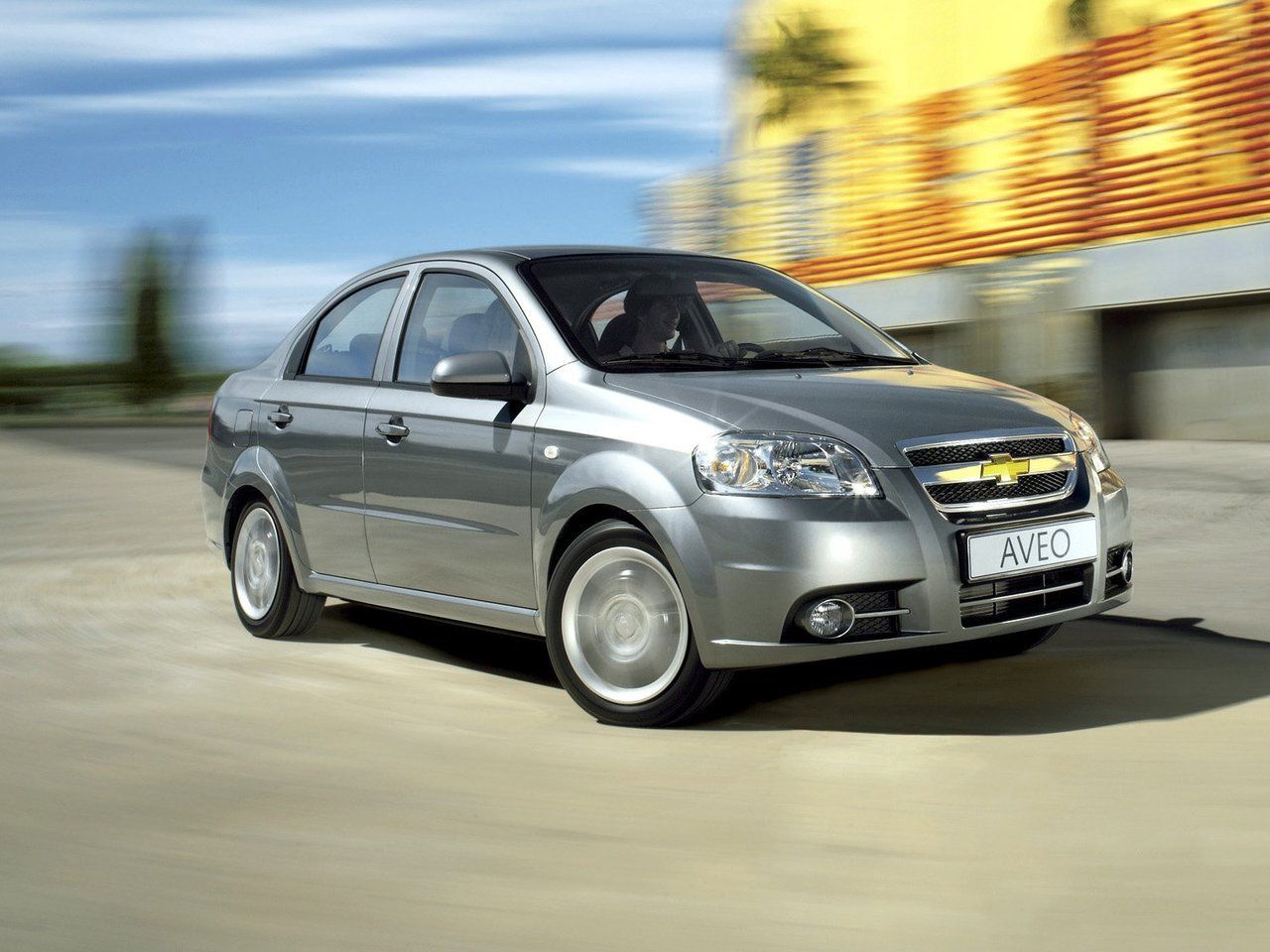 Chevrolet Aveo I Рестайлинг 2006 – 2012 Седан: кузов, класс, тип и объём  двигателя, коробка передач, разгон, фото - CarsWeek.ru