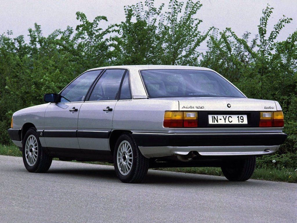 Фото audi 100