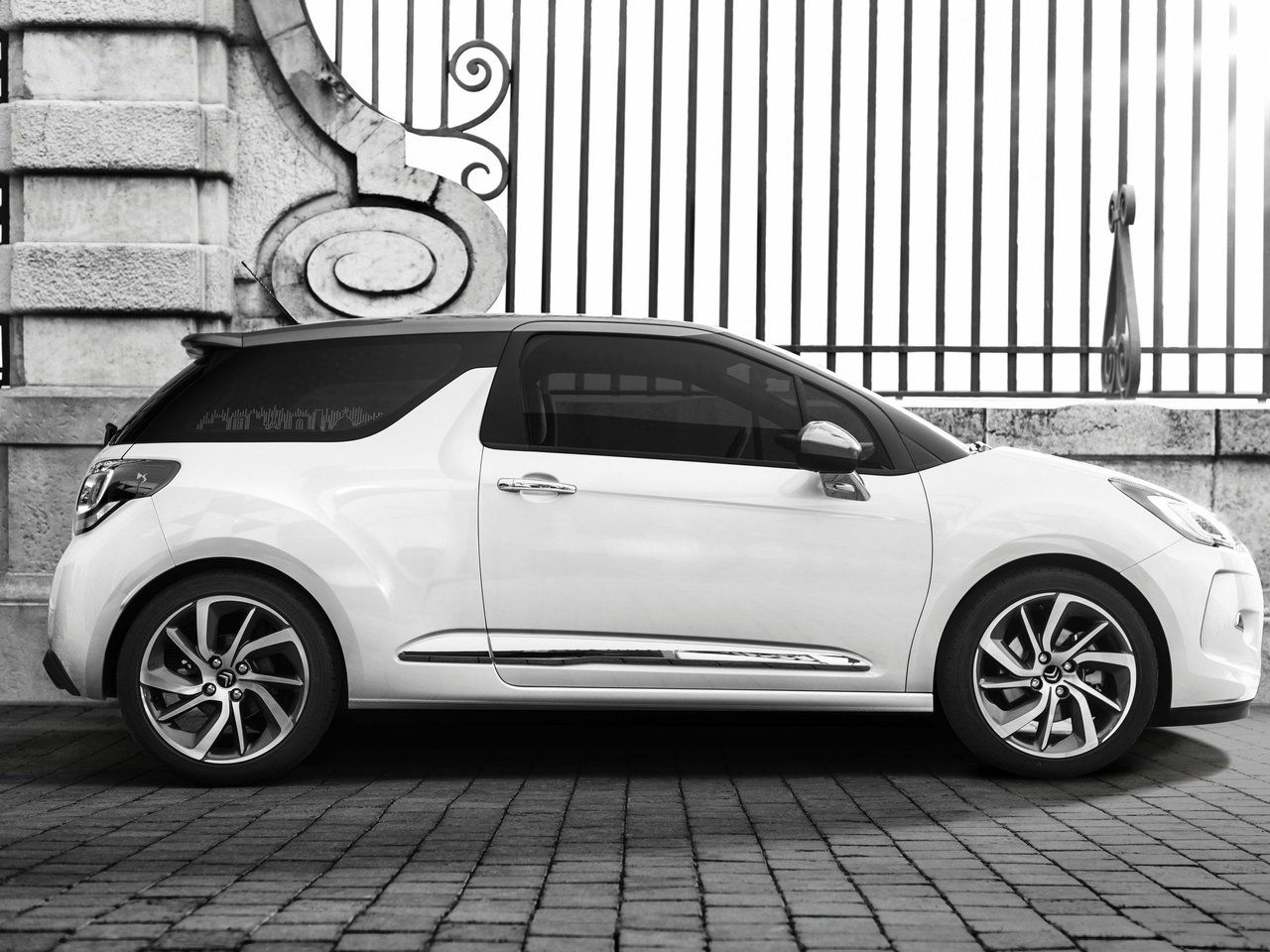 Citroen ds3 фото