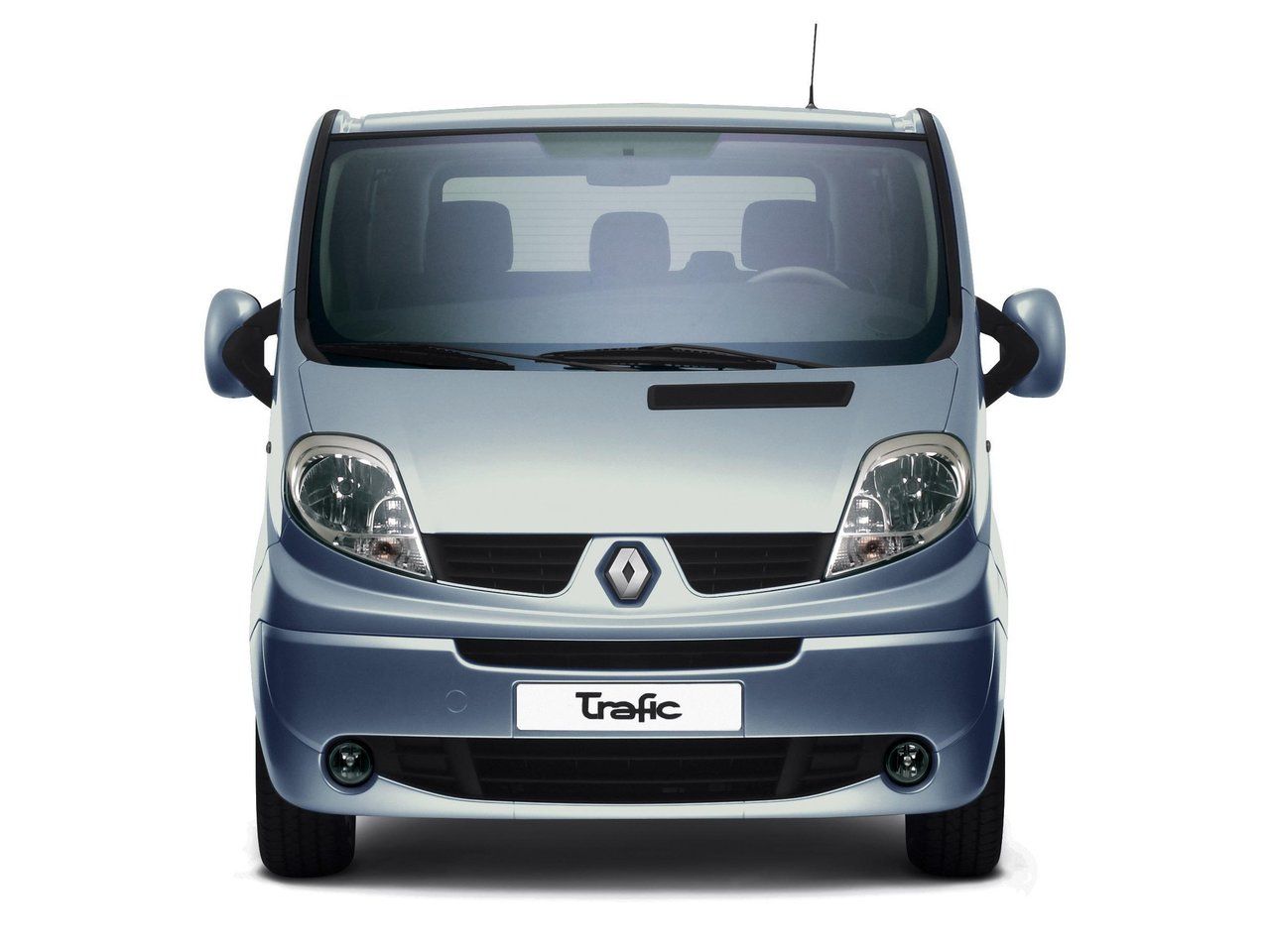 Фото renault trafic