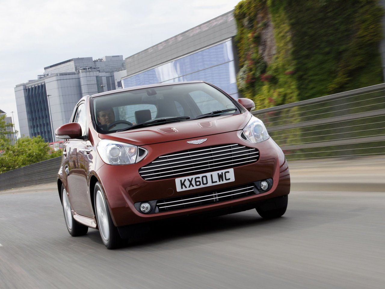 Aston Martin Cygnet 2011