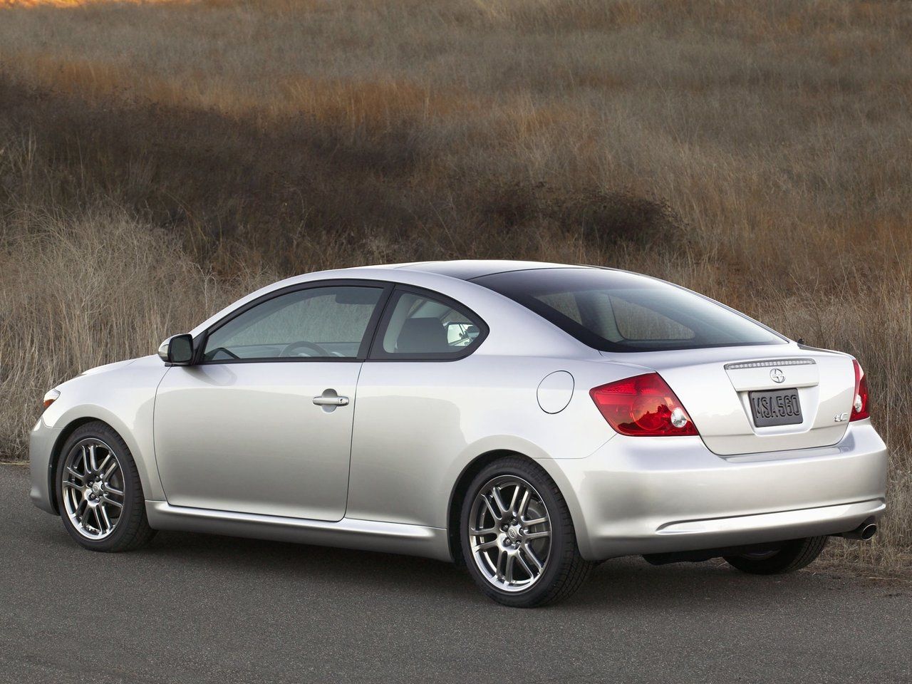 scion tc 2004