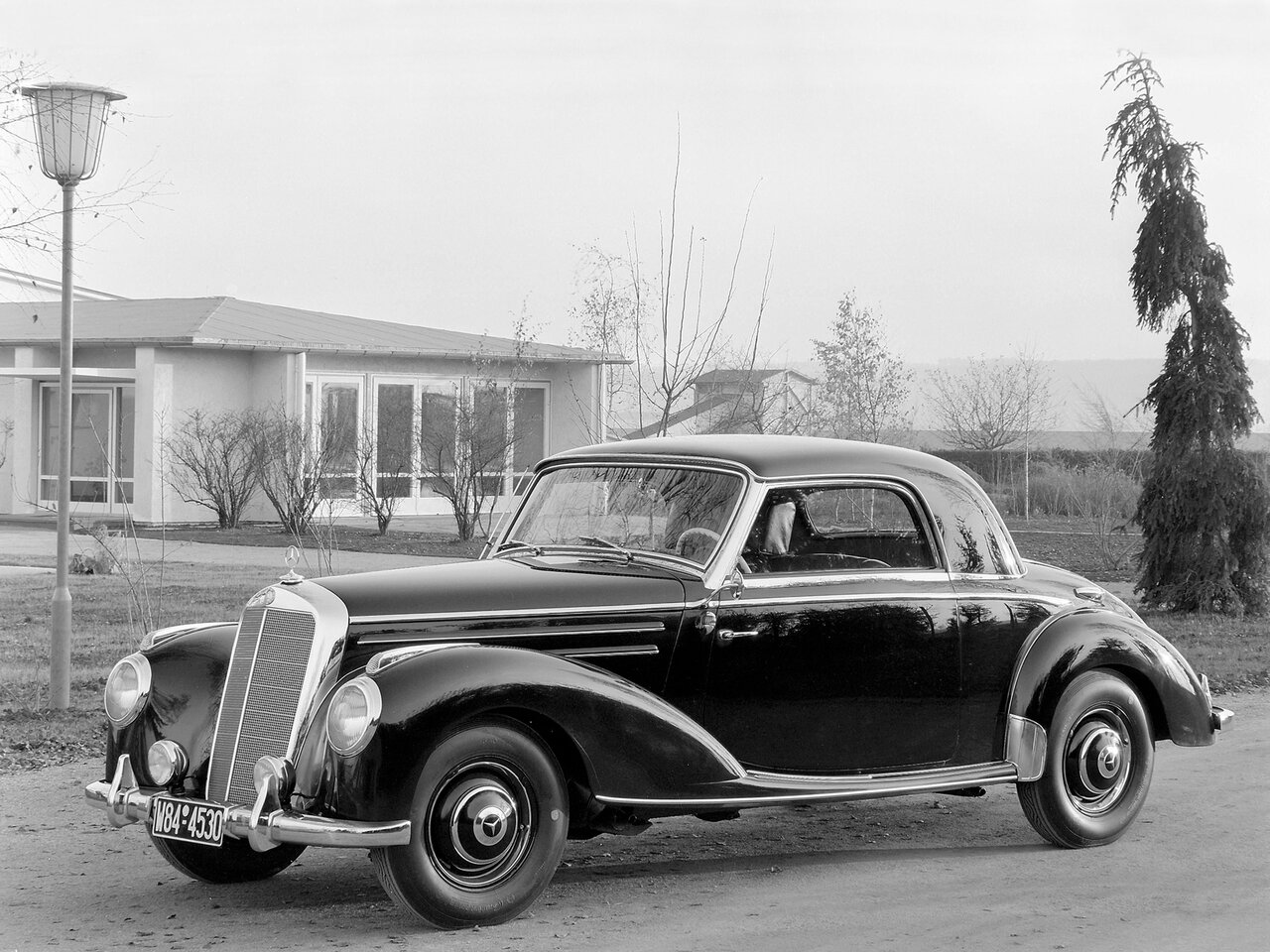 Mercedes-Benz 220 (W187) 1951 – 1955 Купе: кузов, класс, тип и объём  двигателя, коробка передач, разгон, фото - CarsWeek.ru