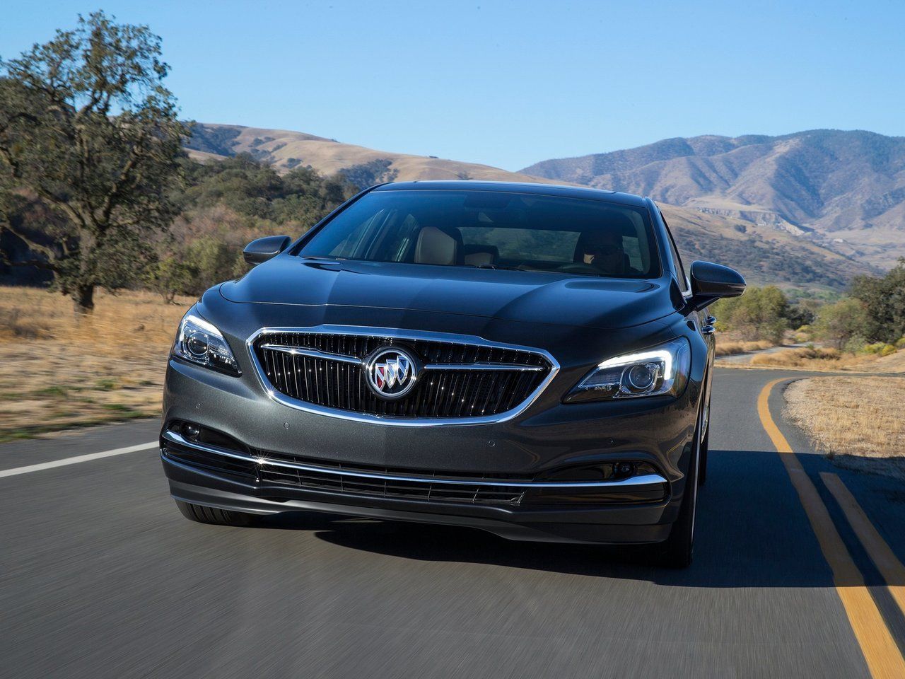 Buick Lacrosse 2016