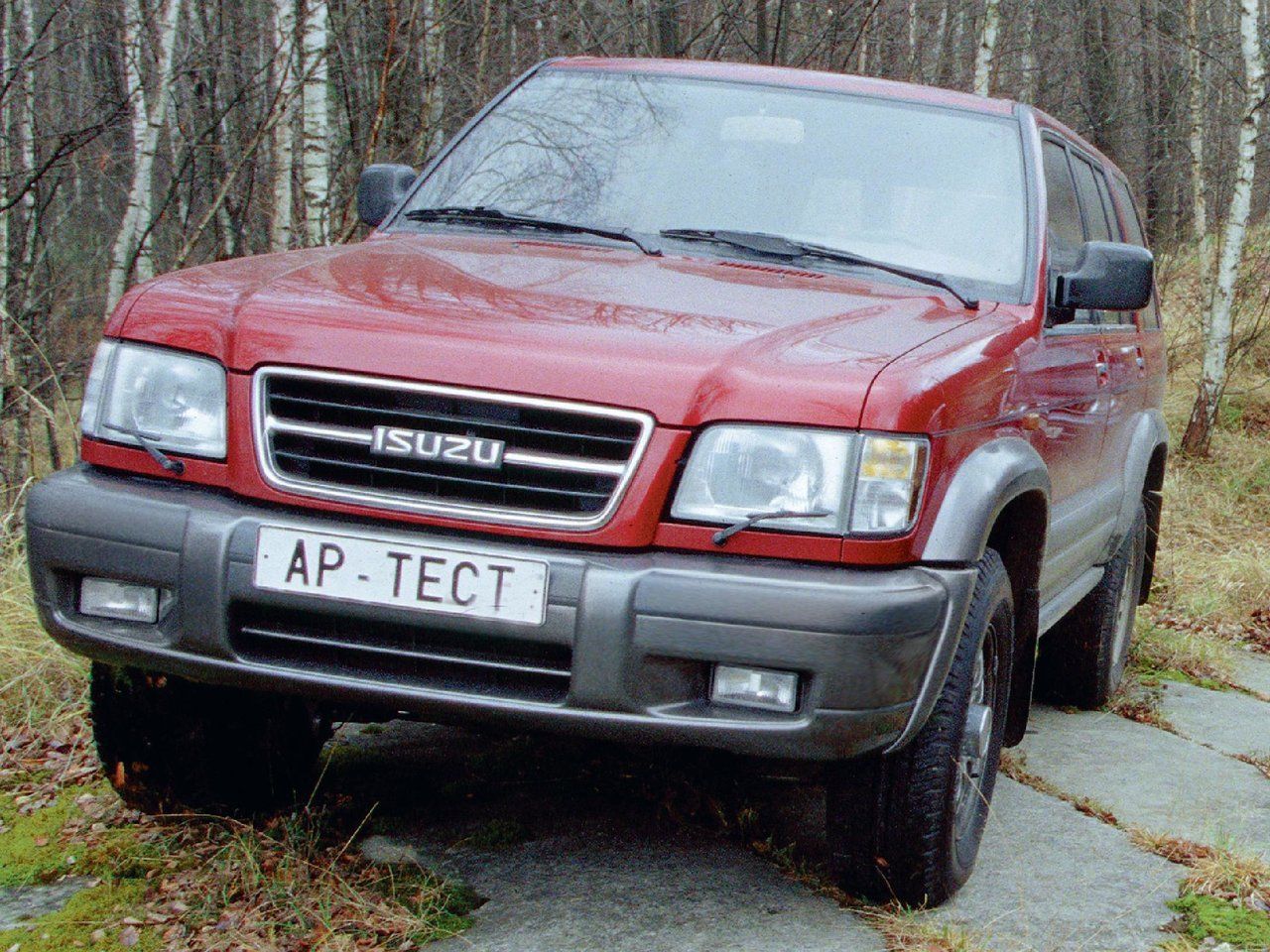 Isuzu mu 2002