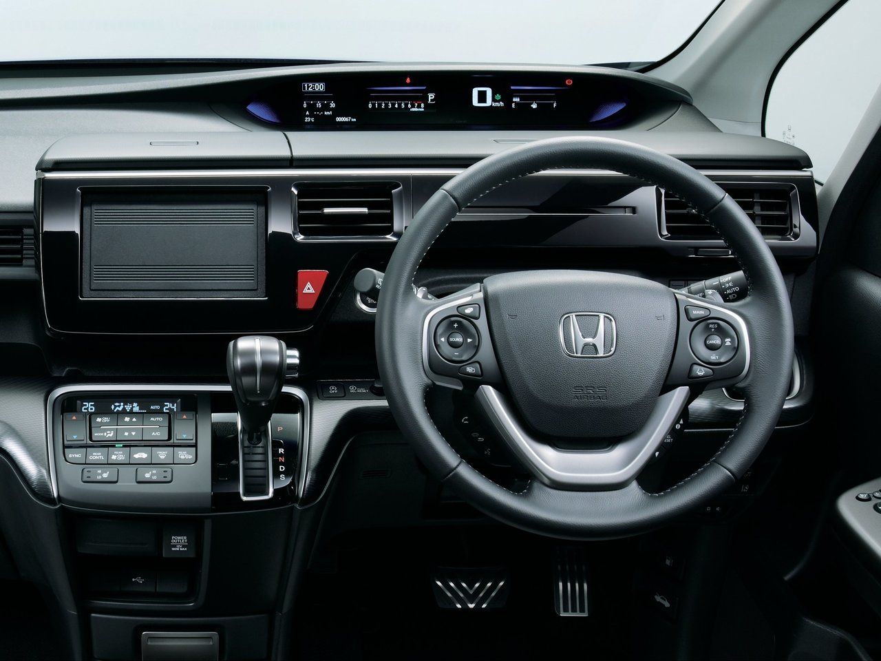 Honda Stepwgn 2010 мультимедиа