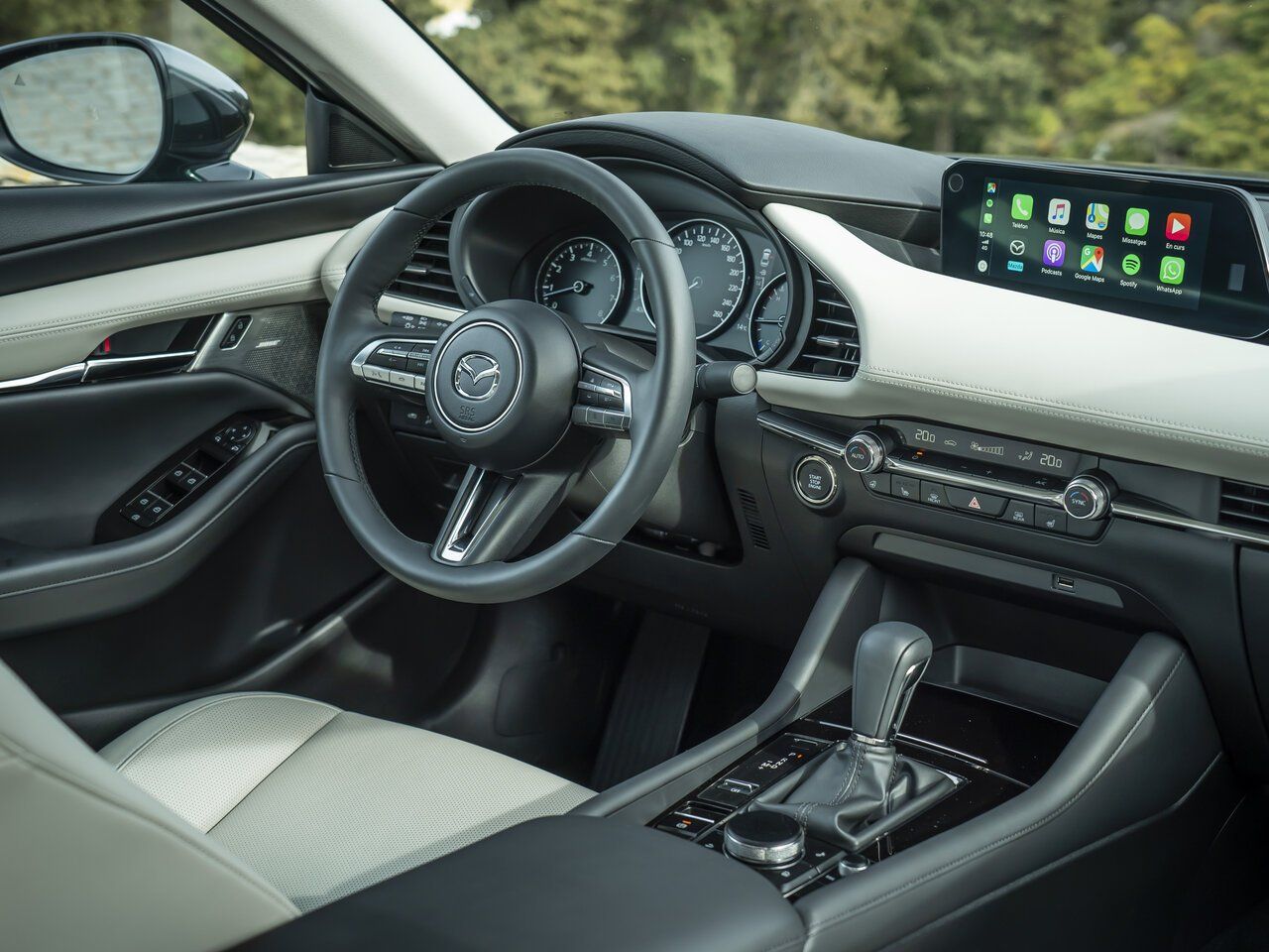 Mazda3 2019 interior
