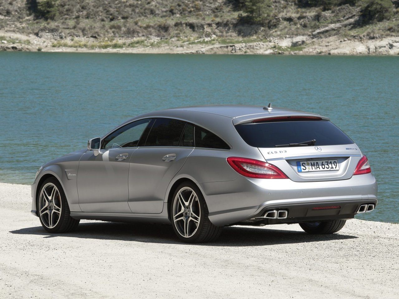 Mercedes Benz CLS shooting Brake 2013