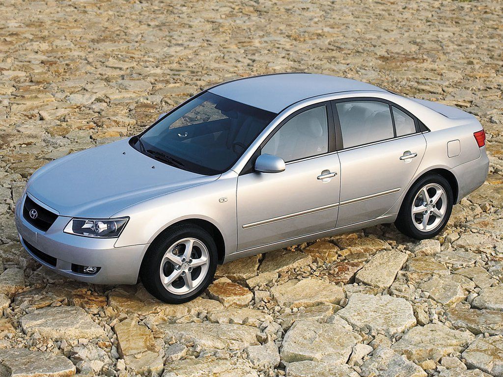 Hyundai Sonata V (NF) 2004 – 2010 Седан: кузов, класс, тип и объём  двигателя, коробка передач, разгон, фото - CarsWeek.ru