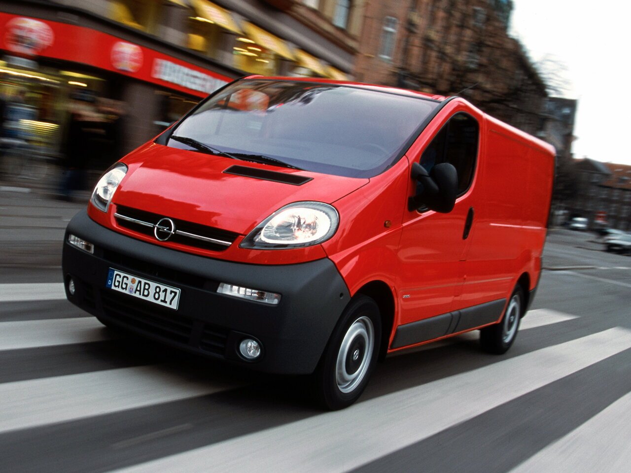 Opel vivaro фото