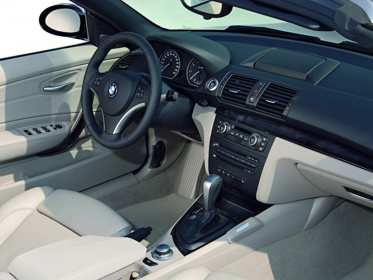 BMW e87 2009