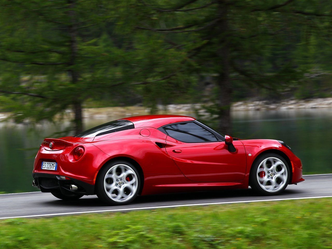 Alfa Romeo 4c 2013