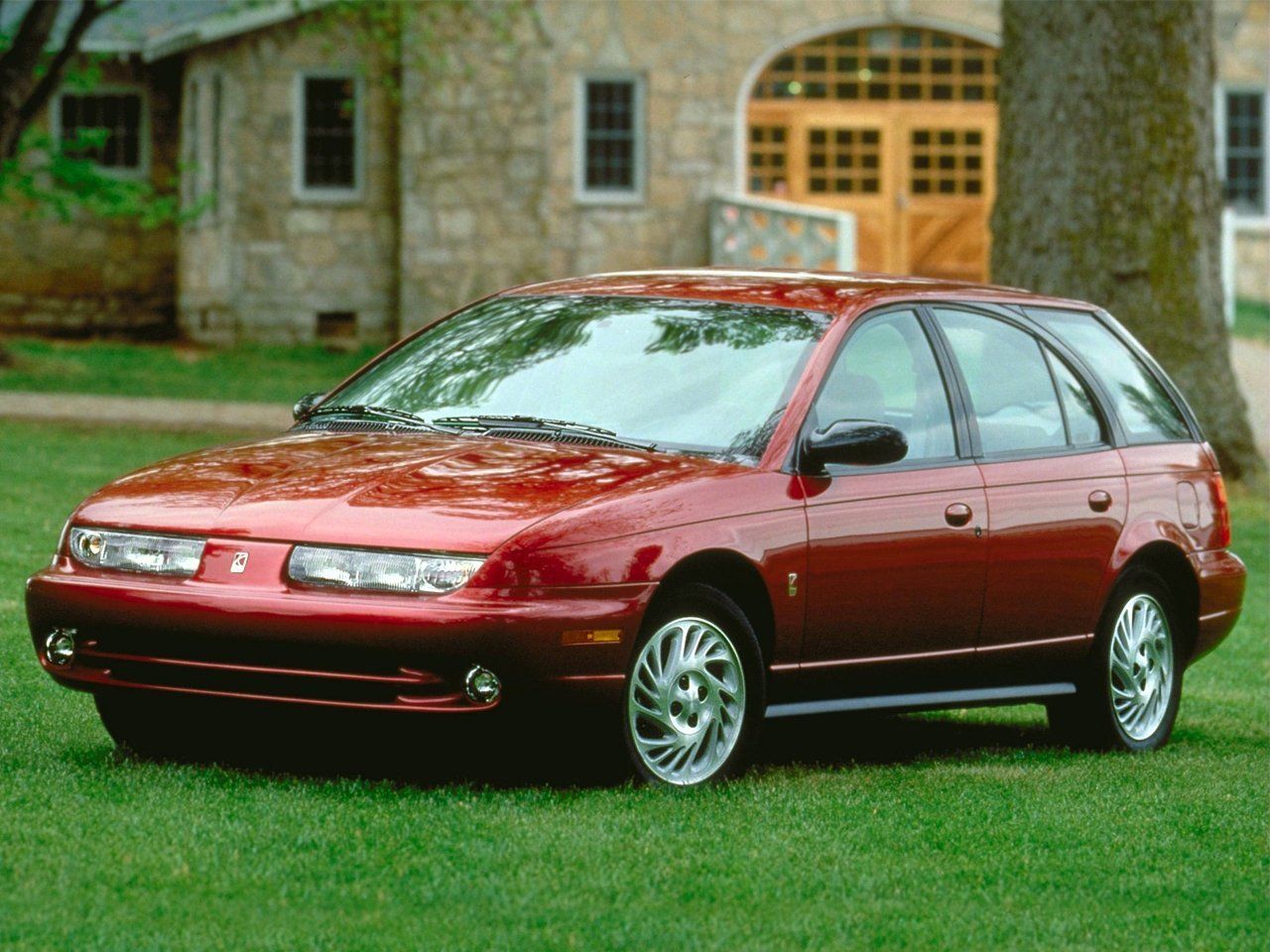 Saturn SL 2001