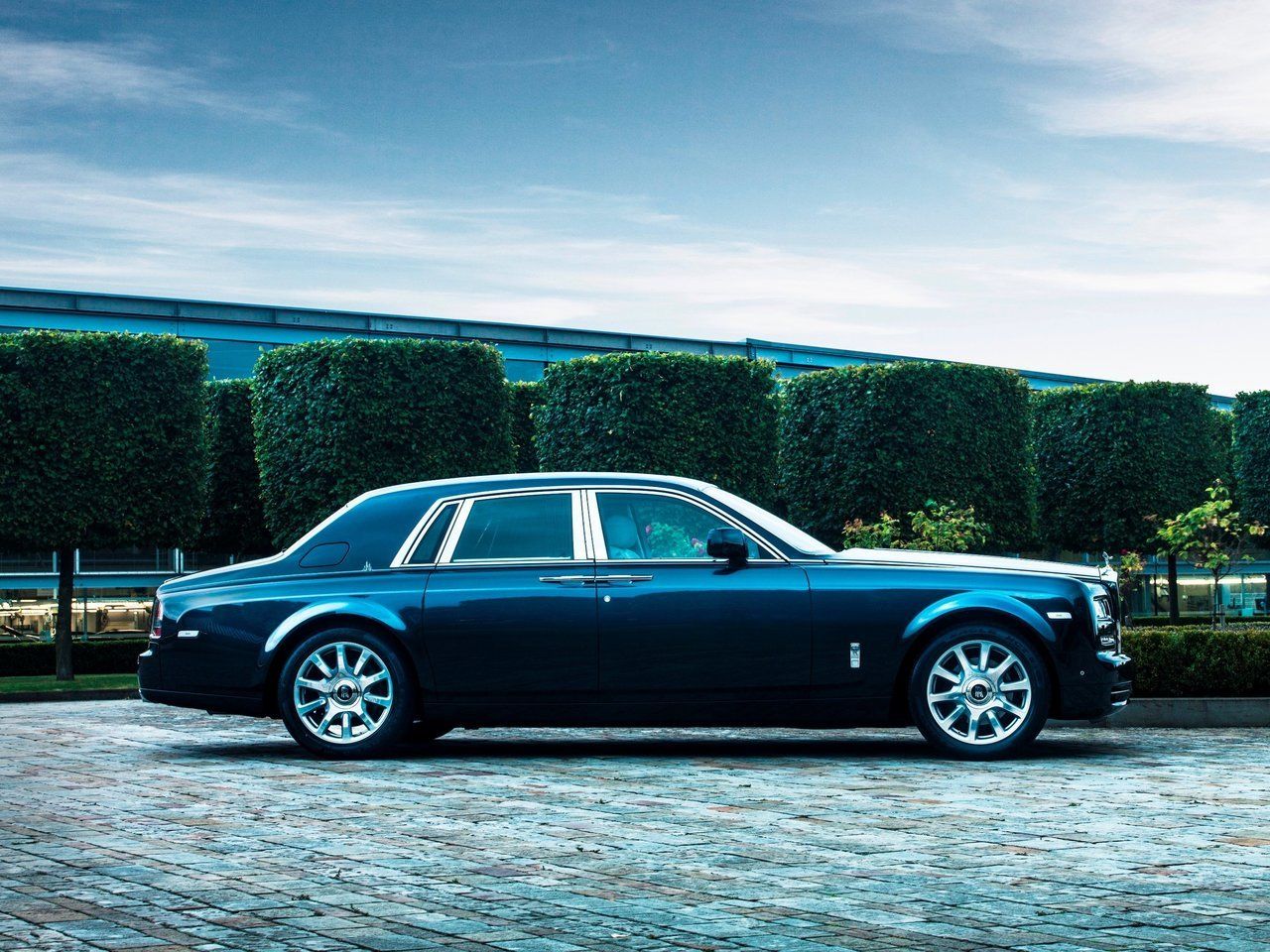 Rolls Royce Phantom 2014