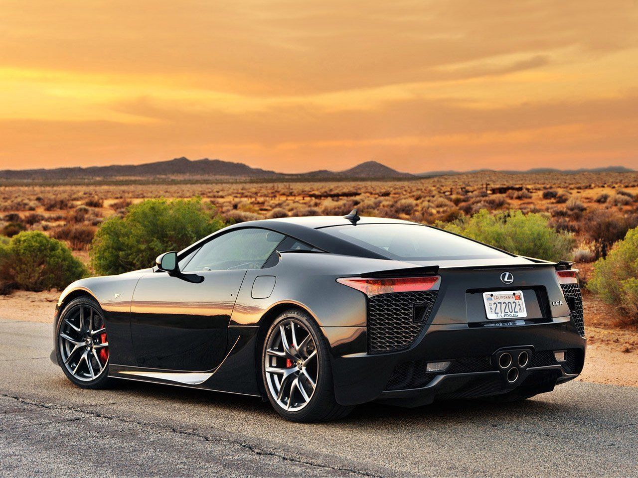 Lexus LFA Япония