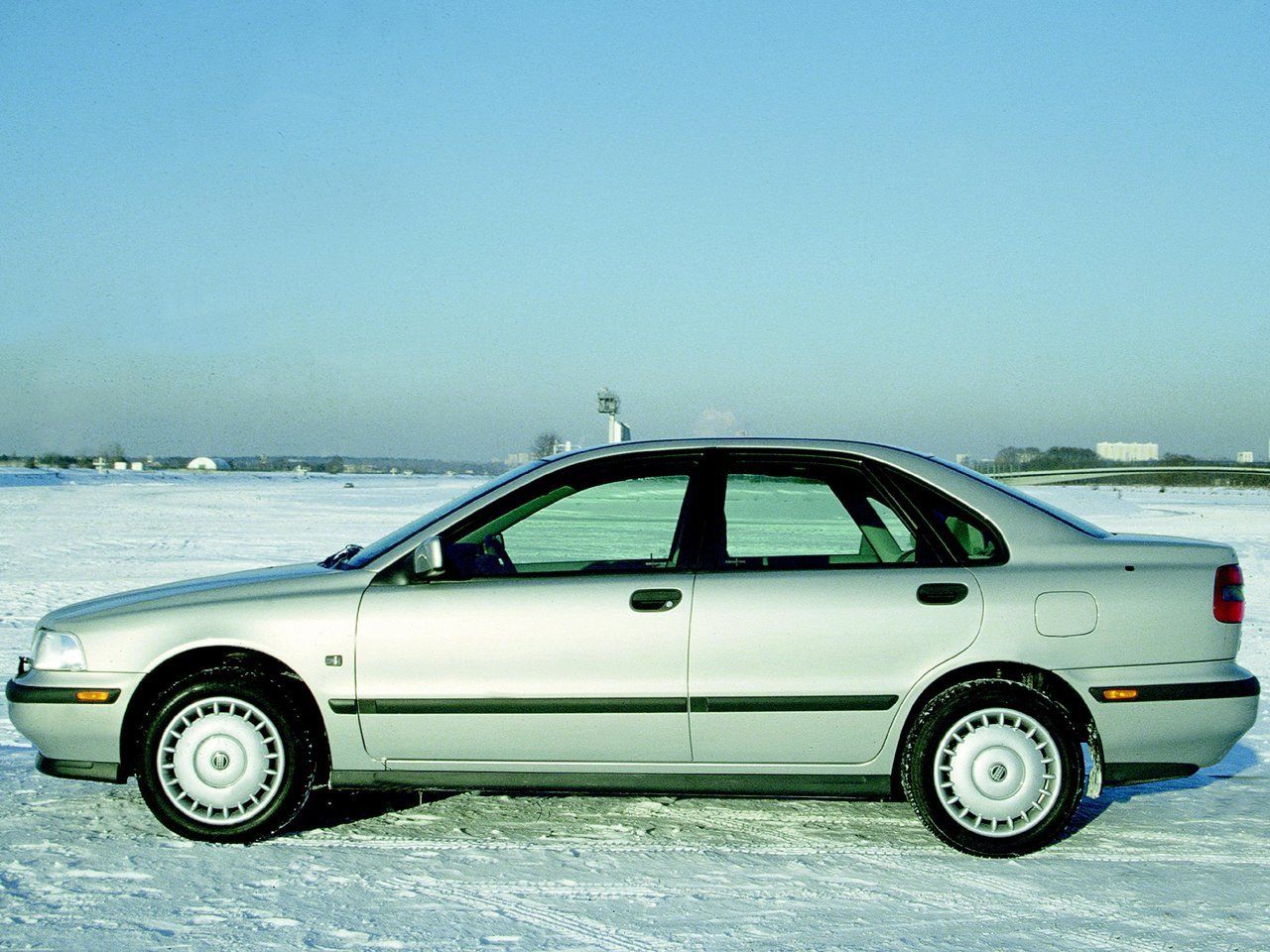 Volvo s40 2001. Volvo s40 i. Volvo s40 1995. Вольво седан s40 2000. Volvo s40 i 1995 - 1999 седан.