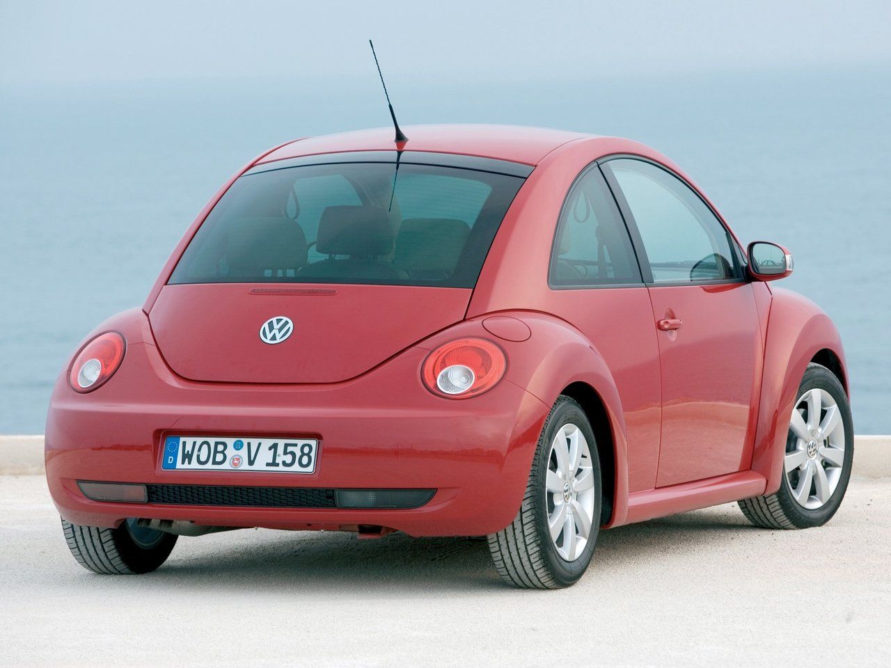 Volkswagen New Beetle 2010