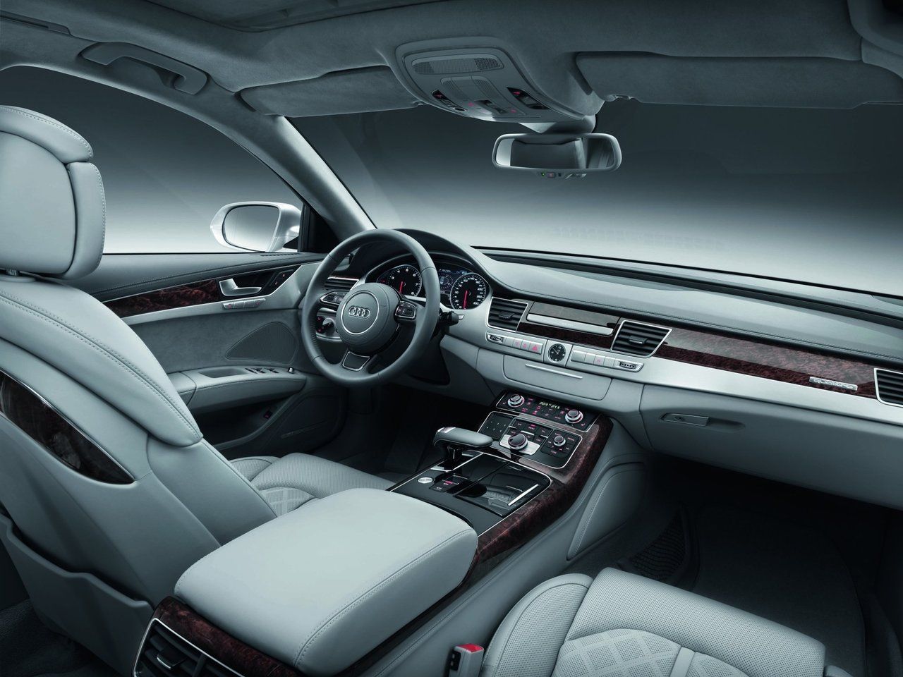 Audi a8 Interior