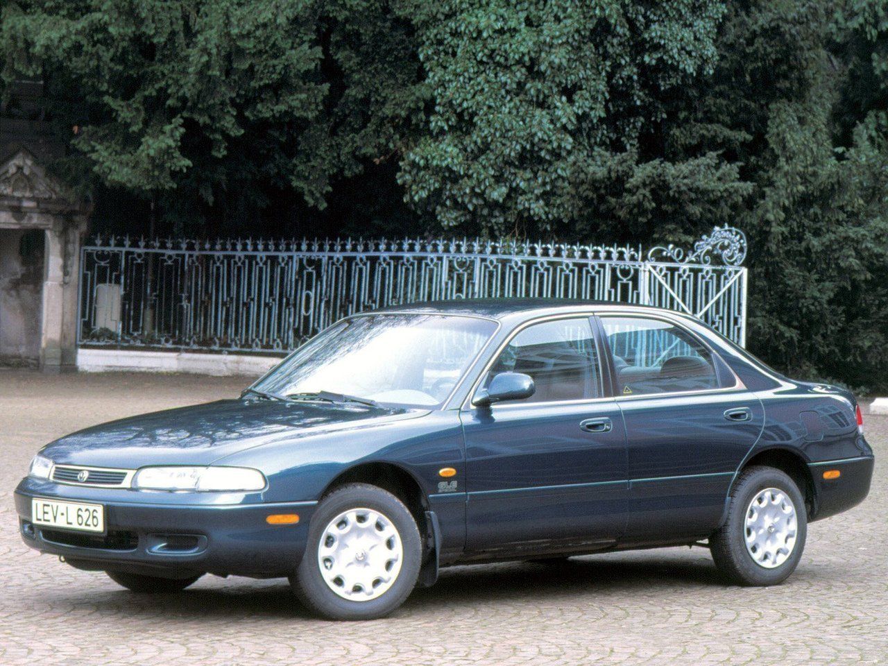 Mazda 626 IV (GE) 1991 – 1997 Седан: кузов, класс, тип и объём двигателя,  коробка передач, разгон, фото - CarsWeek.ru