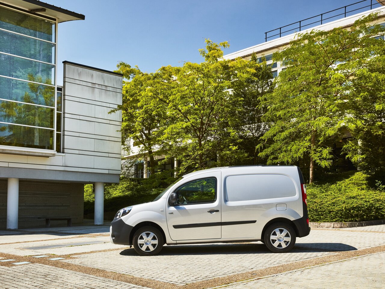 Рено кангу экспресс. Рено Кангу экстерьер. Kangoo Express z.e.. Renault Kangoo Express 2011 г.в.. КАНГИ Айя.