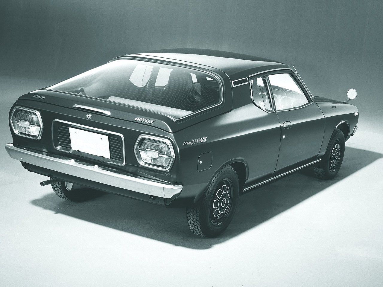 Datsun год выпуска 1978 года