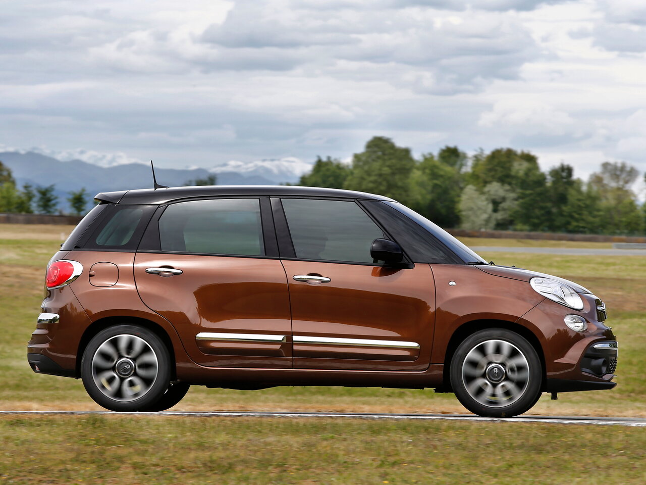 Fiat 500l фото