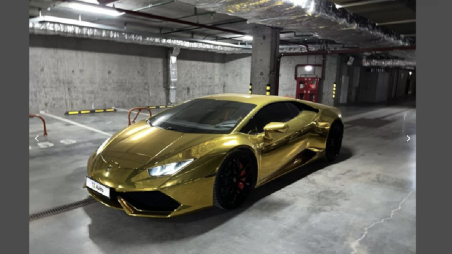 В России выставили на продажу «золотой» гиперкар Lamborghini Huracan за 19,5 млн рублей