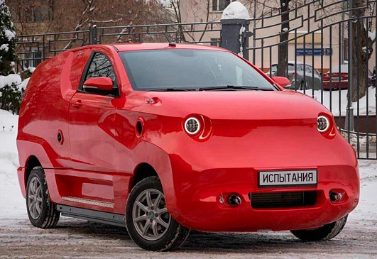 Электрокар от «Автотора» губернатор Алиханов нашел «неплохим, но странным»